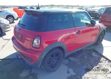 2012 Mini Cooper S z USA, uszkodzony, nr VIN WMWSV3C51CTY19697